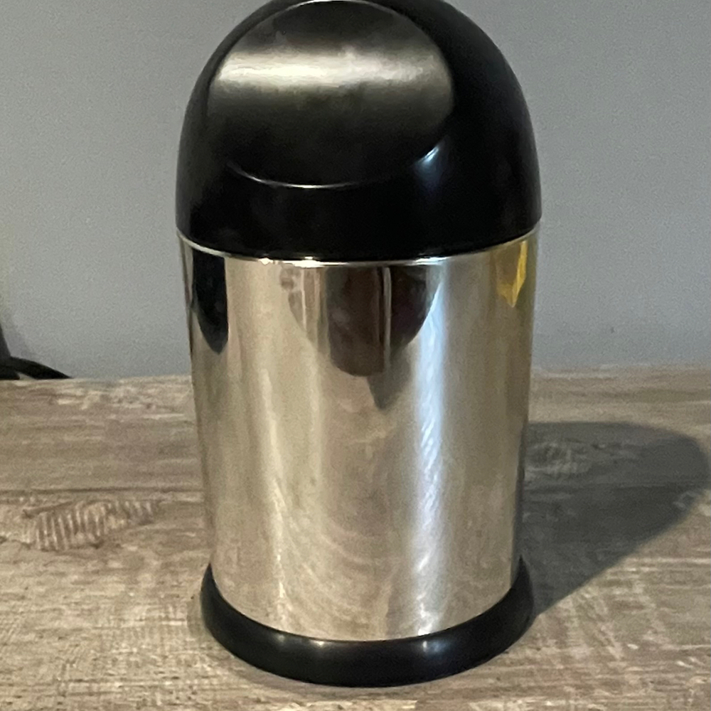Super EZ Twist Cheese Nut Fruit Grater As Seen on TV Perfect for Camping